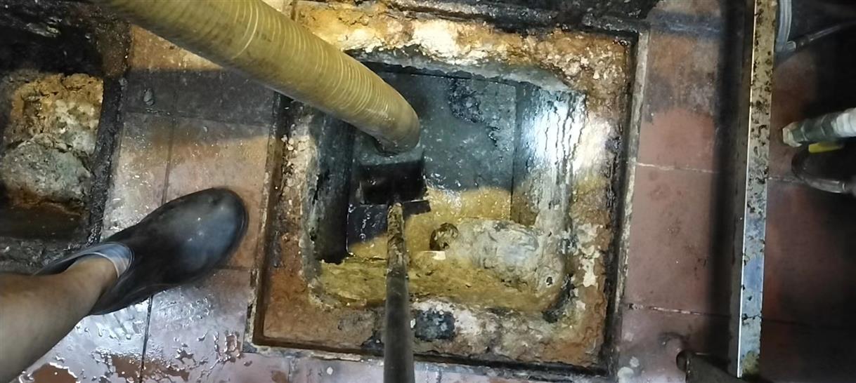 泰安污水池清理一般都有毒气，怎么预防中毒呢？