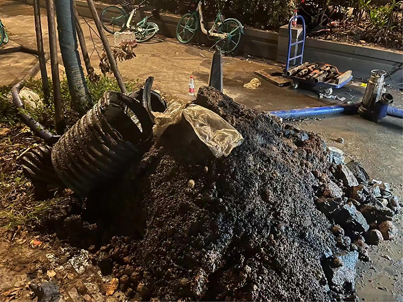 泰安本地下水道疏通师傅，不通不收费【距您500米】